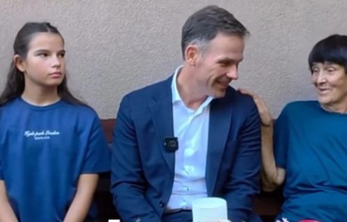 Mali sa porodicom Mitrović u Čamurliji: "Na nama je da pokažemo razumevanje i brigu" (VIDEO)