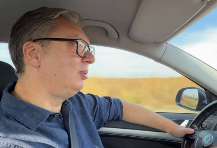 Vučić uputio poruku građanima: Pratite me na Tiktoku “Ja sam Aleksandar”, vidimo se uskoro