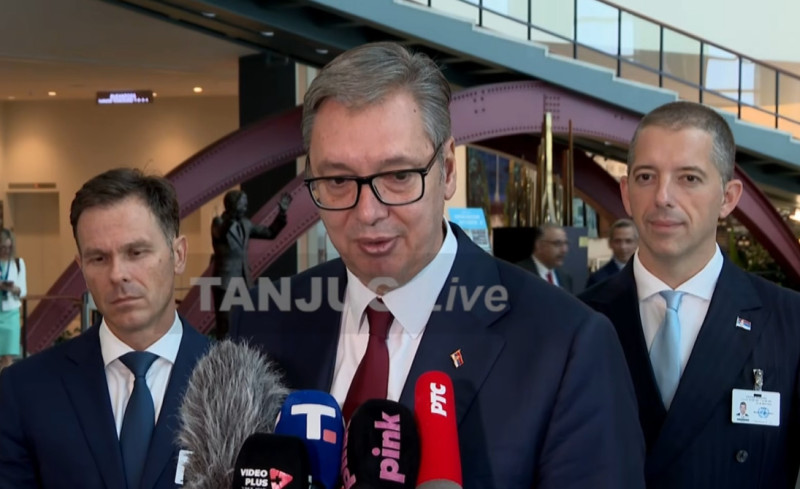Vučić uputio jasnu poruku: Jel stvarno mislite da ćete da nas ucenjujete, a da pevate “Za dom spremni“?