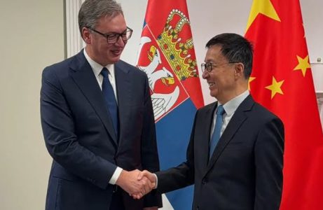 Vučić sinoć sa zvaničnicima Velike Britanije, Kine i Gruzije: Fokus na saradnji, ekonomiji i bezbednosti (FOTO)