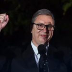 Vučić sumirao radnu nedelju: "Iza mene ostaju godine borbe, teških odluka i velikih izazova" (VIDEO)