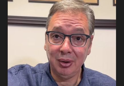 (UŽIVO) Vučić se obraća putem Fejsbuka i TikToka: Govori o važnim temama