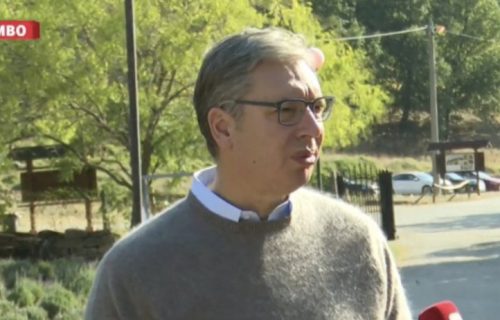 (UŽIVO) Nervoza pred slom, Vučić razmontirao opoziciju: "Prebijaju žene i beže od debate"