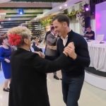 Mali razgovarao sa penzionerima u Borči: "Podrška najstarijima je uvek jedan od prioriteta države"