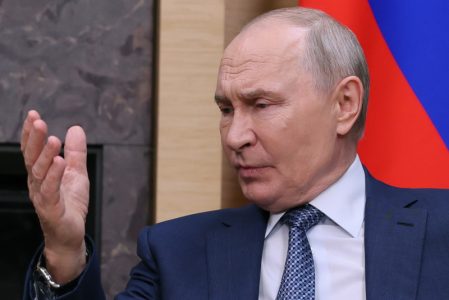 Drama iznad Moskve: Ukrajinci dronovima napali prestonicu, Putinov avion kružio iznad grada