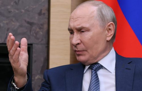 Drama iznad Moskve: Ukrajinci dronovima napali prestonicu, Putinov avion kružio iznad grada