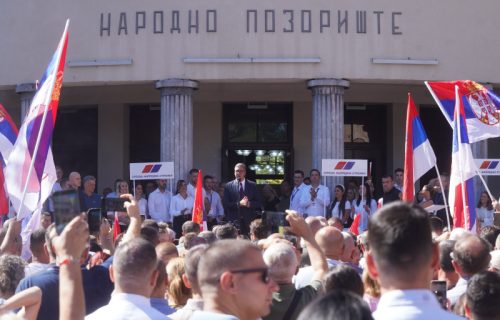 (UŽIVO) Sednica Glavnog odbora SNS-a u Nišu: Prisustvuje predsednik Vučić (VIDEO)
