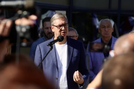 Vučić: “Najverovatnije 11. septembra saopštavamo koliko će biti povećane penzije i plate”