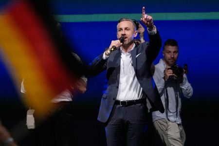 “Opasno” mirnodopski stavovi lidera AFD-a: Šok se širi Evropom, udar na glavni stub Mercove politike