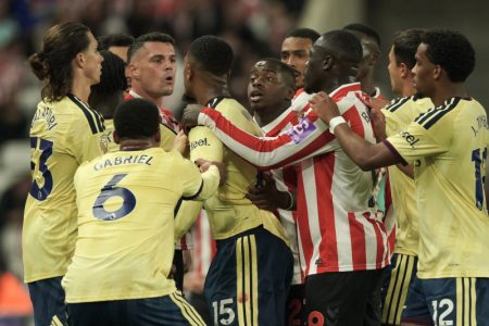 Rovovska borba u Sanderlendu: Arsenal zablistao posle odbranjenog penala