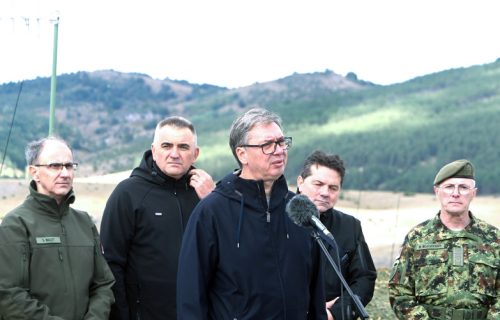 Vučić: "Od početka se znalo da nije upotrebljen zvučni top, u pitanju montirani snimak"