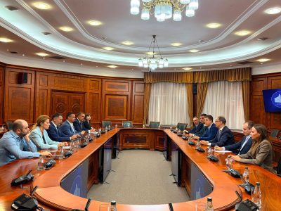 Macut se sastao sa članovima Organizacionog odbora UEFA EP čiji će Srbija biti domaćin