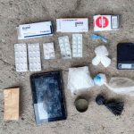Policija upala u stan u Ćupriji: U stanu pronađeno više vrsta narkotika, uhapšen muškarac (30)