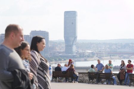Danas sunčano i toplo uz temperaturu do 25 stepeni: Vreme se menja tek u nedelju