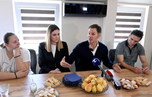 Učestvuje Siniša Mali: Počela edukativna tribina PIO fonda u Borči