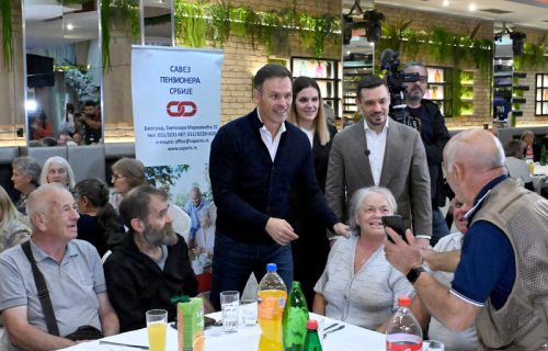 Mali sa penzionerima: "U Srbiji otvoreno više od 250 fabrika" (FOTO)