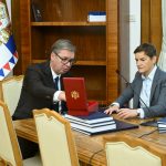 Vučić predao dužnost i predmete predsednici Skupštine: "Srbija više neće imati ovakvog predsednika"