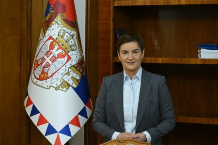 Šta sledi posle ostavke Aleksandra Vučića: Ana Brnabić na čelu države, rokovi za nove izbore