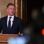 Mađaru skinut imunitet zbog istrage: Premijer Mađarske optužen da je oteo tuđi telefon i bacio ga u Dunav