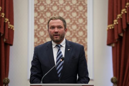 Estonija optužila Rusiju za napad na vojnu fabriku, Kremlj odgovorio
