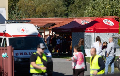 Učenik nožem ubio nastavnicu, ranjeno još dvoje: Užas u osnovnoj školi u Slovačkoj