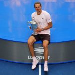 Slomile ga emocije: Zverev u suzama posle osvajanja US Opena posvetio titulu majci i borbi sa dijabetesom
