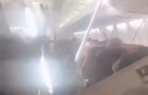 Avion krenuo da se raspada u vazduhu: Snimak neviđene drame iznad Irana, putnici se molili i vrištali