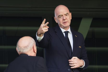 Novi zemljotres u FIFA: Zatražena dokumenta o prodaji Mundijala i ostavka Đanija Infantibna
