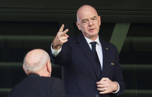 Novi zemljotres u FIFA: Zatražena dokumenta o prodaji Mundijala i ostavka Đanija Infantibna