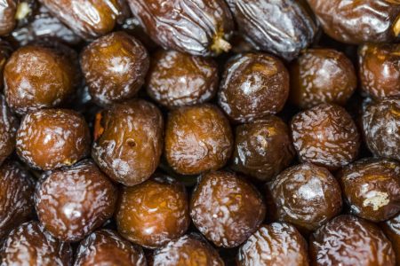 Urme punjene bundevinim semenkama: Da li je ovaj viralni “drevni recept” zaista bolji od suplemenata?