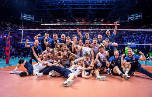 Odbojkaška senzacija: Finska razbila Sloveniju i osvojila prvu medalju na Evropskom prvenstvu