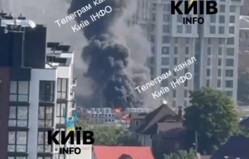 Masovni udar na Kijev: Ima poginulih, stižu snimci razaranja, pogođen veliki broj objekata (VIDEO)