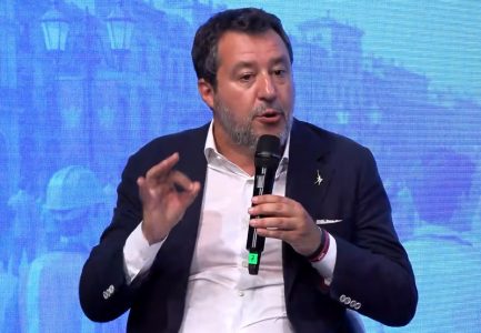 Raskol u Italiji oko Rusije: Salvini pozvao na očuvanje poslovnih veza u interesu italijanskih firmi