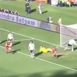 Ko da zaboravi let u kanal: Lane otkrio detalje kultnog gola i poteza koji je ušao u anale (VIDEO)