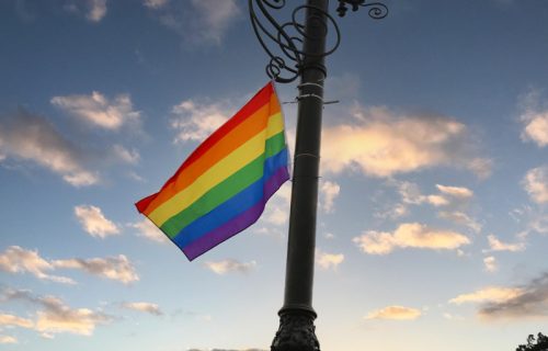 Racije širom Turske, uhapšene 162 osobe: Policija upala u klubove i pretresla prostorije LGBTQ+ udruženja