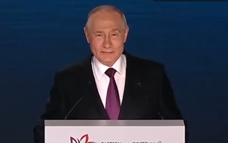 Putin naleteo na tigra u šumi: “Maše repom i nikako da se skloni” (VIDEO)
