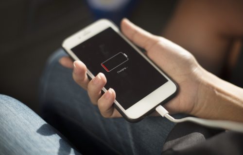 Puna telefonska baterija za 20 sekundi? Nova tehnologija bi mogla da napravi pravu revoluciju