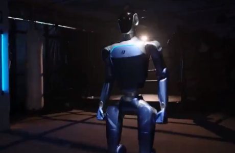 Stručnjak najavio revoluciju humanoidnih robota već 2027. godine: Koliko su šanse da “izmaknu kontroli”?