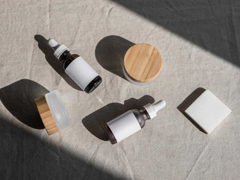 “Retinol sendvič” je novi hit u nezi kože: Evo kako funkcioniše