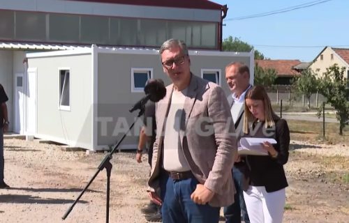 (UŽIVO) Vučić u Kikindi: Meštani Ruskog Sela dočekali predsednika