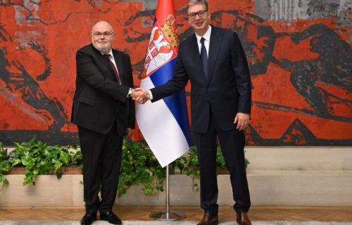 Vučić prima akreditivna pisma ambasadora iz 9 zemalja: Prvi sastanak sa diplomatom iz Azerbejdžana