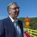 (UŽIVO) Vučić obišao mlekaru u Podgorcu: Najavio podsticaje i kredite ako pobedi na izborima