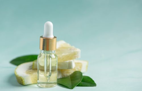Vitamin C protiv novih haj tek sastojaka: Da li klasik i dalje drži prvo mesto u nezi kože?