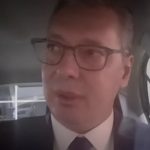 Vučić se obratio iz "škode" ispred Arene: "Hvala svima koji nas pratite, idemo da ih pobedimo!" (VIDEO)
