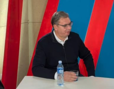 Vučić se prisetio intervjua od pre 24 godine: “Ja sam ostario, a Zvezdana je jednako lepa” (VIDEO)