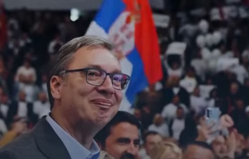 Vučićeva moćna poruka: "Važno je da izađemo i važno je da ih pobedimo, da ih pobedimo ubedljivo" (VIDEO)