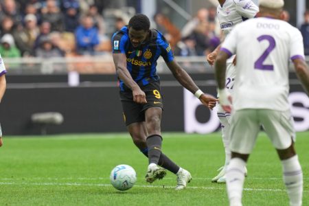Drama na „Meaci“: Inter izbegao kiks, okrenuo Fiorentinu u nadoknadi i izbio na vrh