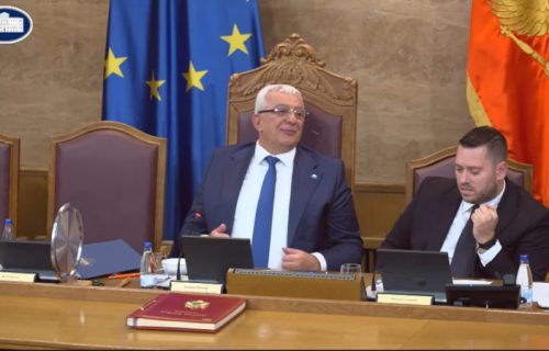 Mandić ostaje na čelu Skupštine Crne Gore, odbijena inicijativa crnogorska opozicije