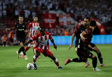 UEFA popustila: Super vest za Zvezdu, umesto tri, pauzira dva meča – Poznato kada se vraća na teren