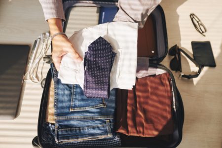 Kako se spakovati za poslovni put: Ove stvari čuvaju profesionalni izgled i štede prostor
